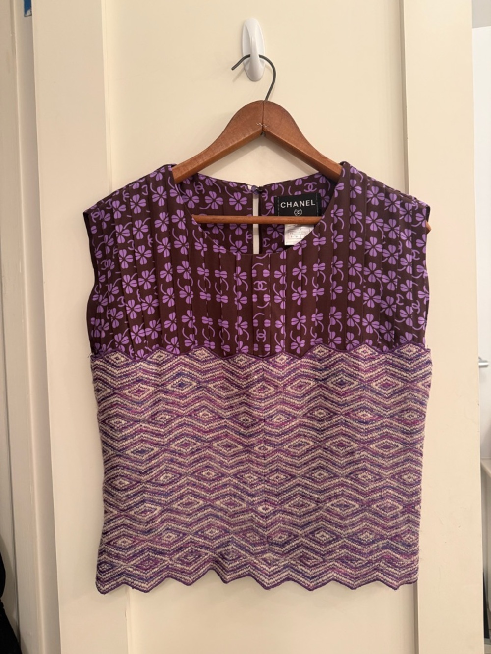 CHANEL Purple Patterned Sleeveless Tank Top